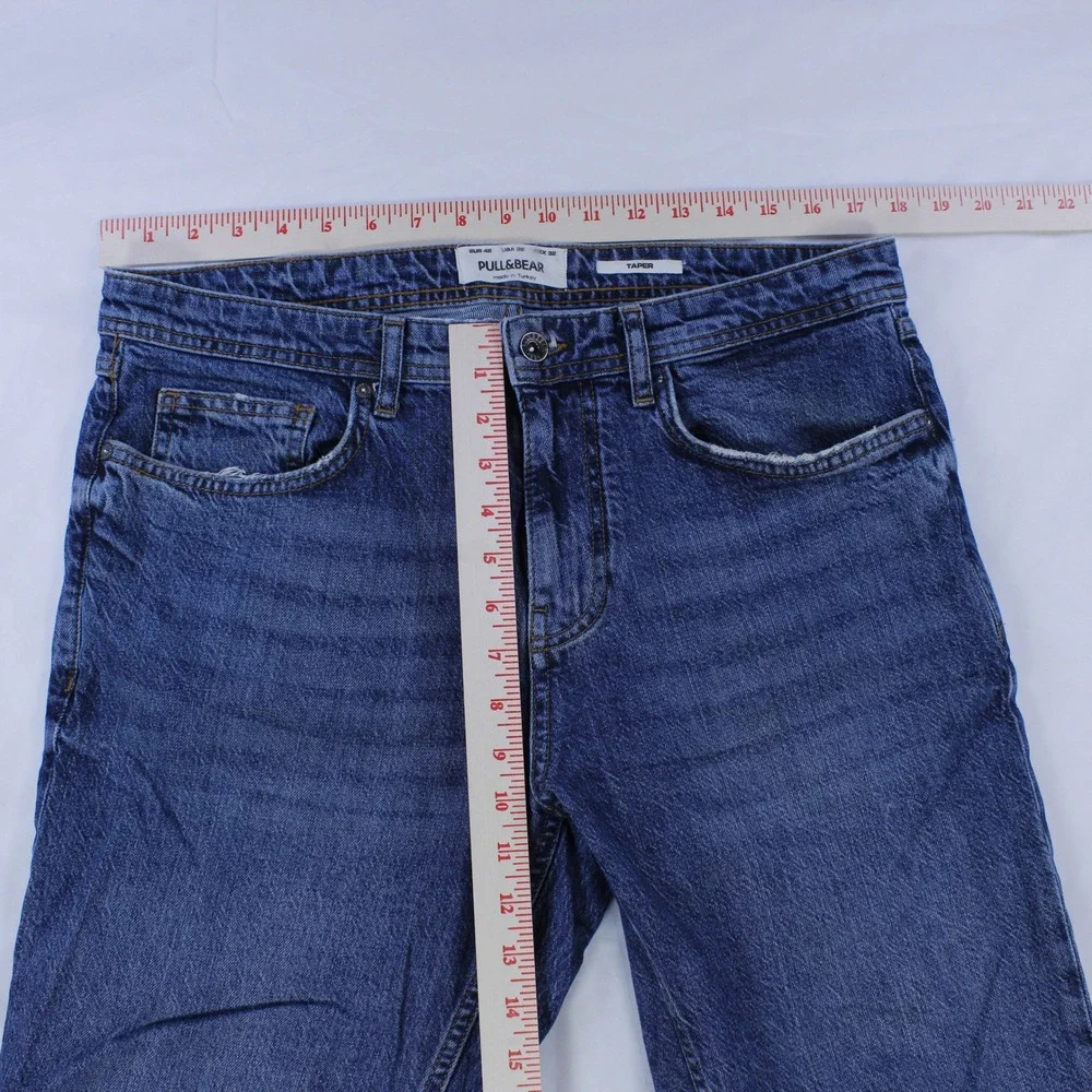 Pull & Bear Men's Jeans - Medium Blue - Tapered - Size 32